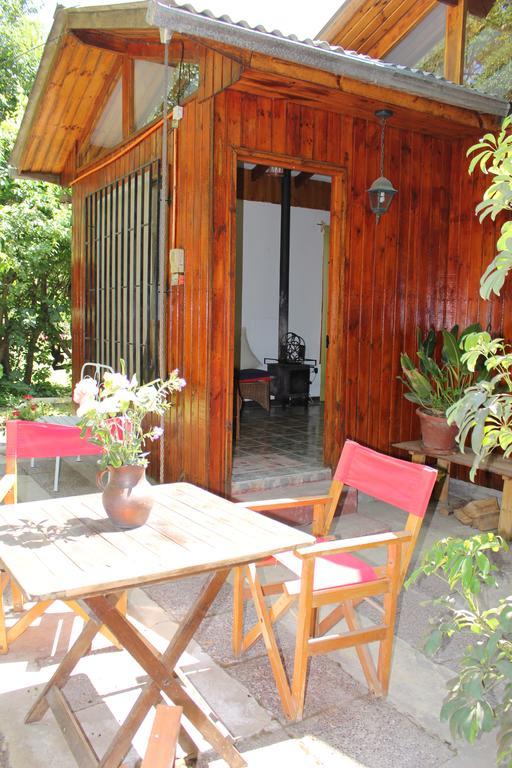 Alojamiento Rural Casa Quinta Peumayen Isla de Maipo Exterior photo